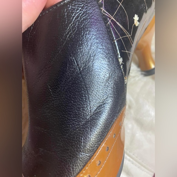 John Fluevog Shoes - Ella Baker - sz 8 - Picture 5 of 10